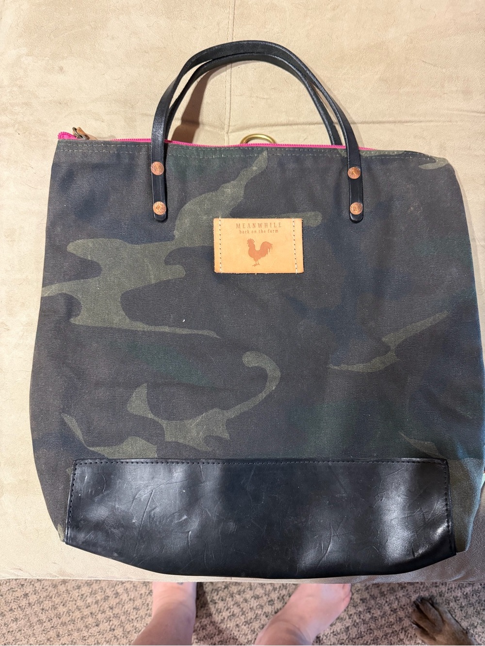 Meanwhile back on the farm Camo backpack - Picture 1 of 1